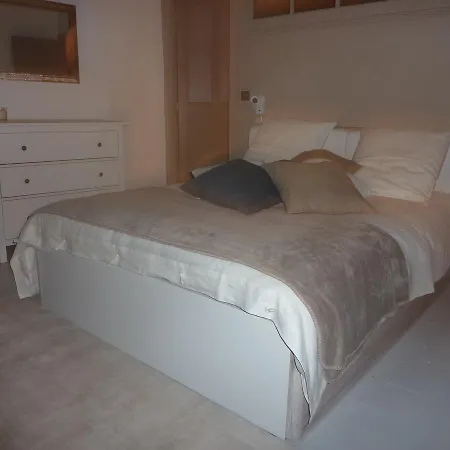 Les Croisiers * Кан